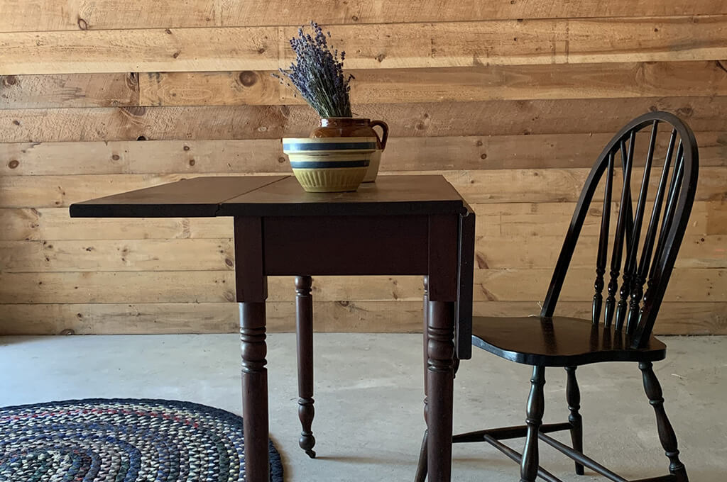 auction-items-table